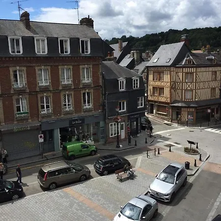 Medicis Avec Garage *