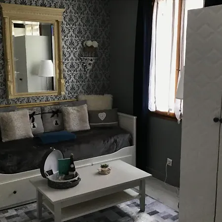 Medicis Avec Garage Holiday home