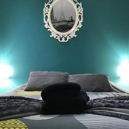 別荘 Medicis Avec Garage *